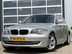 BMW 1-serie - 118i Business Line 143pk | Airco automatisch | Cruise control | Lederen bekleding | Lichtm