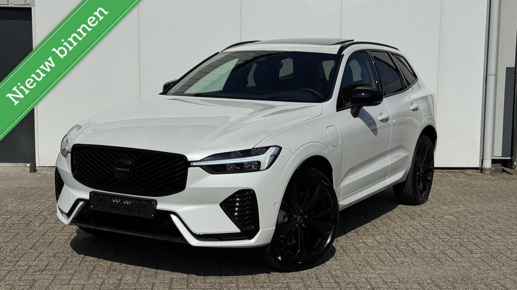 Volvo XC60 - T8 Plug-in hybrid Plus Black Edition|2026|11Km - AutoWereld.nl