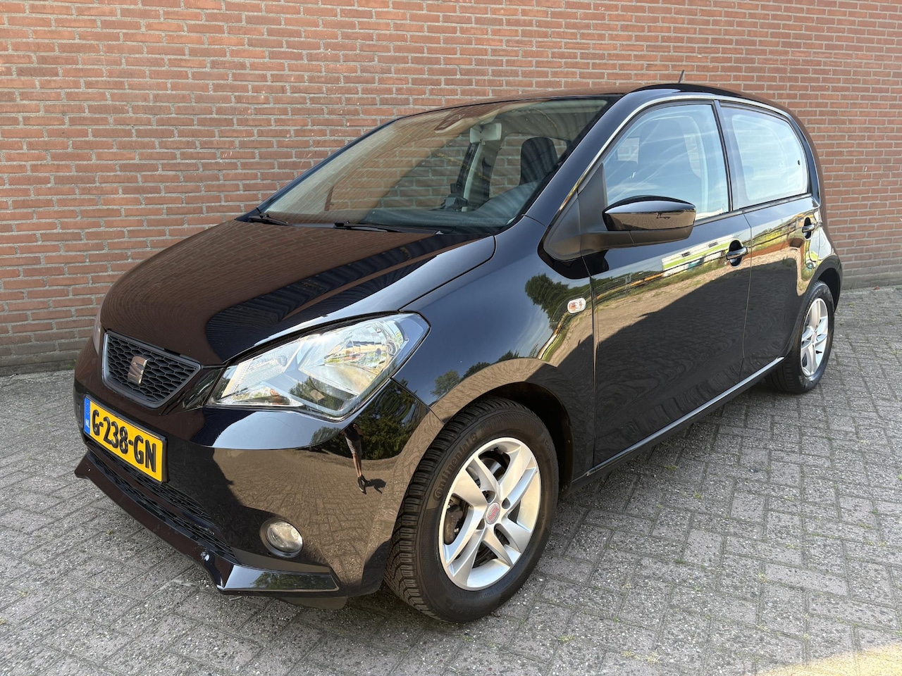 SEAT Mii - 1.0 Style Intense “PDC - LM velgen” - AutoWereld.nl
