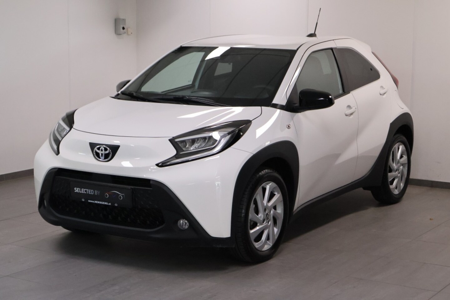 Toyota Aygo X - 1.0 VVT-i MT Pulse 1.0 VVT-i MT Pulse - AutoWereld.nl