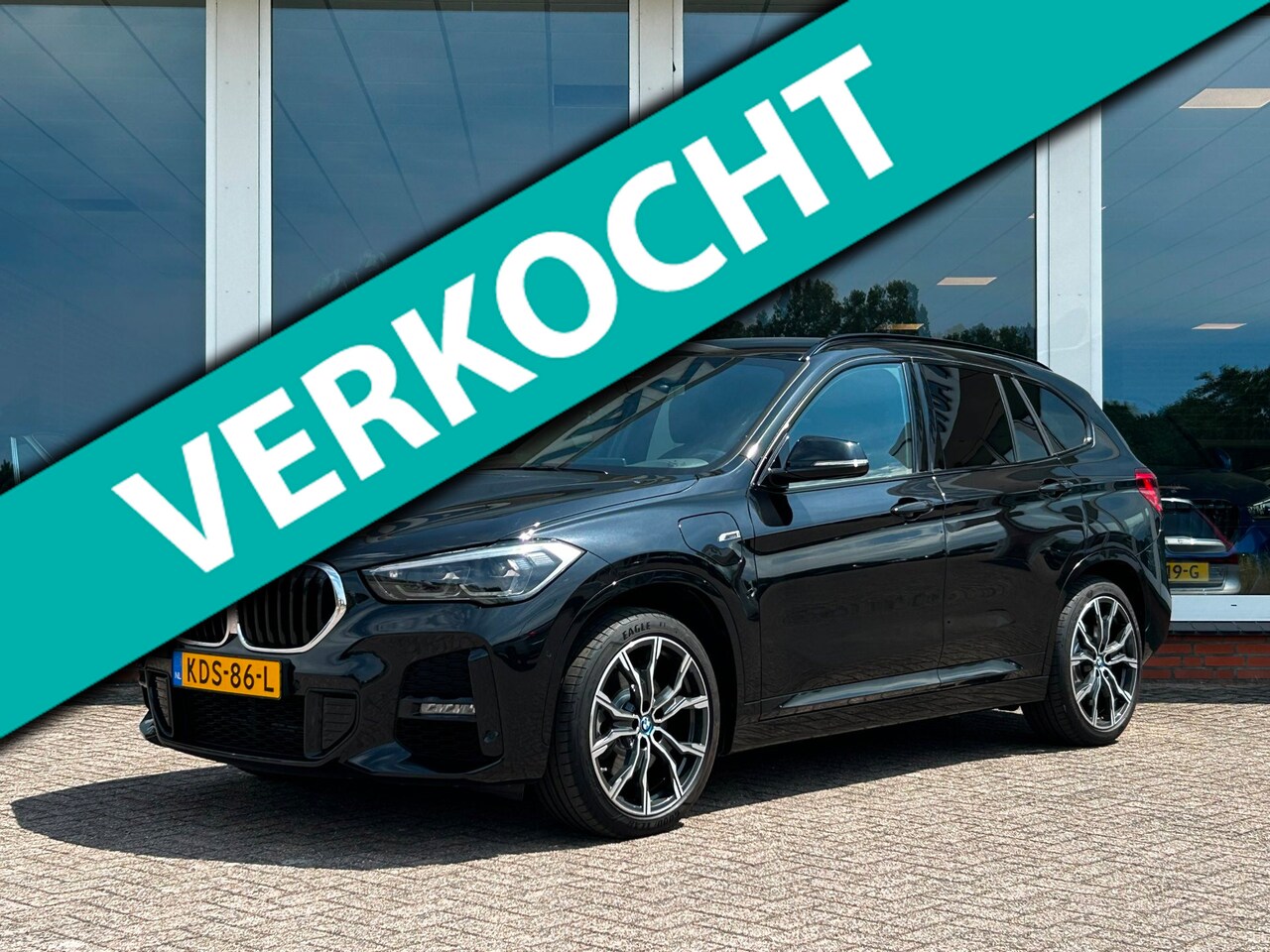 BMW X1 - XDrive25e AUT. High Executive M-Sport - Leder - 19 inch - Trekhaak - Nieuwstaat - AutoWereld.nl