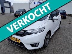 Honda Jazz - 1.3 i-VTEC Elegance praktische MPV met een mooie kilometerstand in automaat uitvoering
