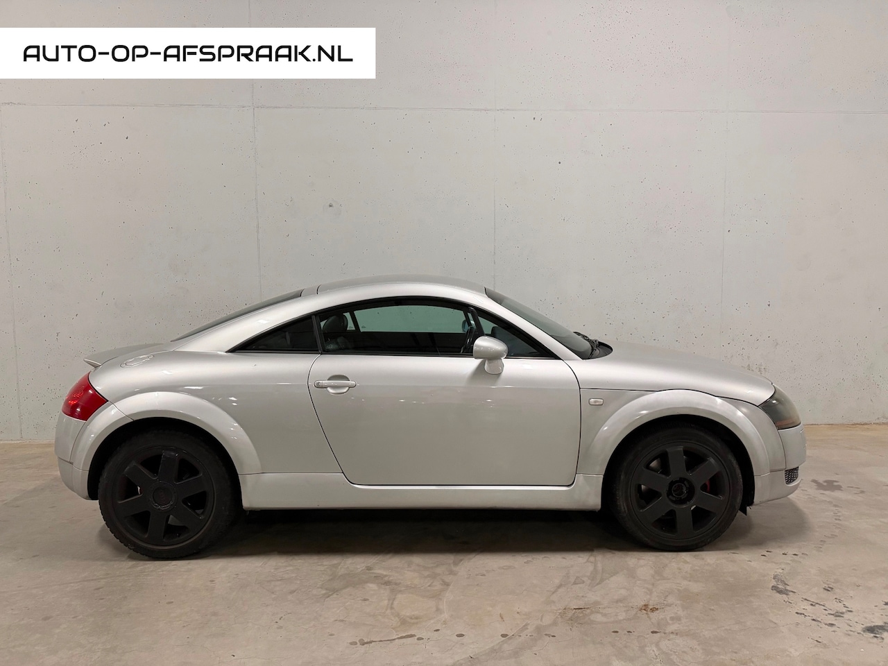 Audi TT - 1.8 5V Turbo Clima Leer APK NAP 180pk - AutoWereld.nl