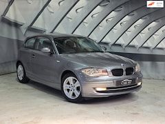 BMW 1-serie - 116i Executive stoelverwarming