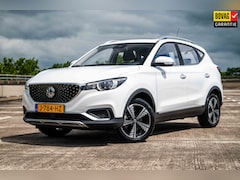 MG ZS - EV Luxury 45 kWh | Adaptive Cruise Control | Achteruitrijcamera | Panoramadak | Stoelverwa