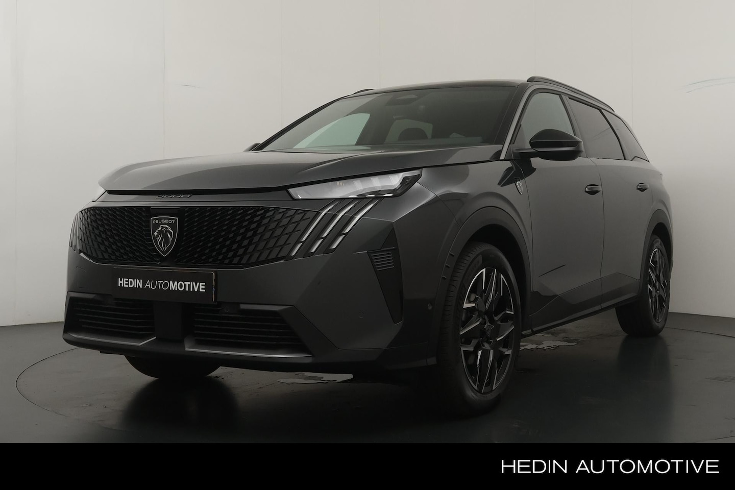Peugeot 5008 - 1.2 Hybrid 145 GT Exclusive | 360 Camera | Navigatie | Stoelkoeling & verwarming & Leder | - AutoWereld.nl