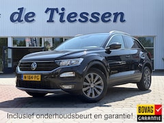Volkswagen T-Roc - 1.0 TSI Style Business Navi, Carplay, Virtual, Rijklaar met beurt & garantie