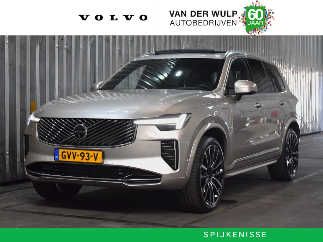 Volvo XC90 - T8 455PK AWD Ultra Bright FACELIFT | B&W | Trekhaak | 22'' - AutoWereld.nl