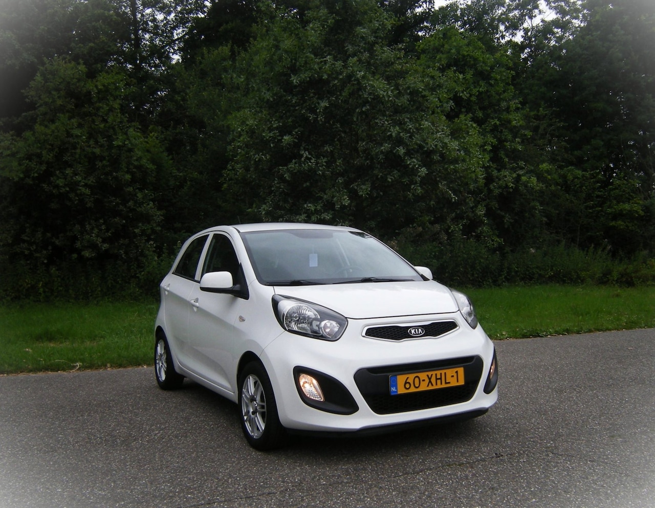 Kia Picanto - 1.0 CVVT Comfort Pack . 5 Drs . Airco . Elec ramen . LMV . enz weinig km .. - AutoWereld.nl