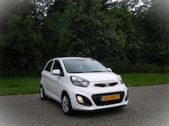 Kia Picanto - 1.0 CVVT Comfort Pack . 5 Drs . Airco . Elec ramen . LMV . enz weinig km