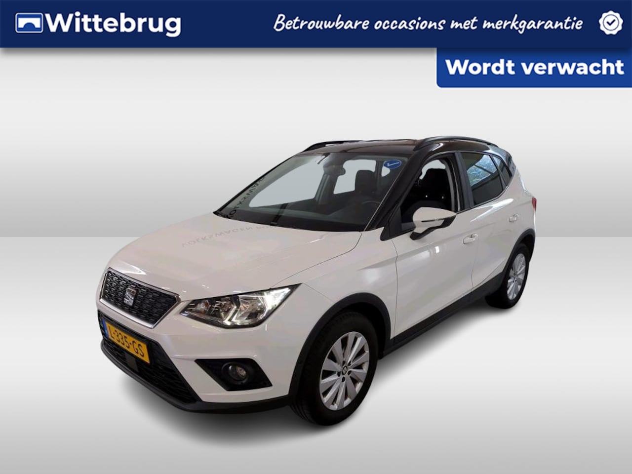 SEAT Arona - 1.0 TSI Style Business Intense / Navigatie / App connect / Camera / Parkeersensoren V+A / - AutoWereld.nl