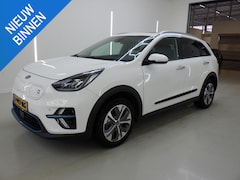 Kia e-Niro - DYNAMICPLUSLINE 64 KWH (100% SOH) I DEALER ONDERHOUDEN I TREKHAAK I SCHUIF/KANTELDAK I ADA