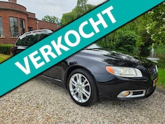 Volvo V70 - 2.5T Momentum AUTOMAAT/xenon