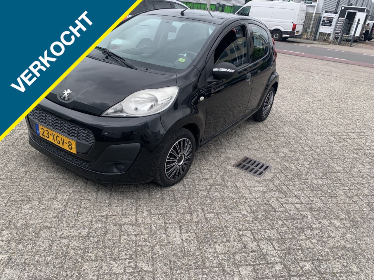 Peugeot 107 - 1.0 ACCENT - AutoWereld.nl