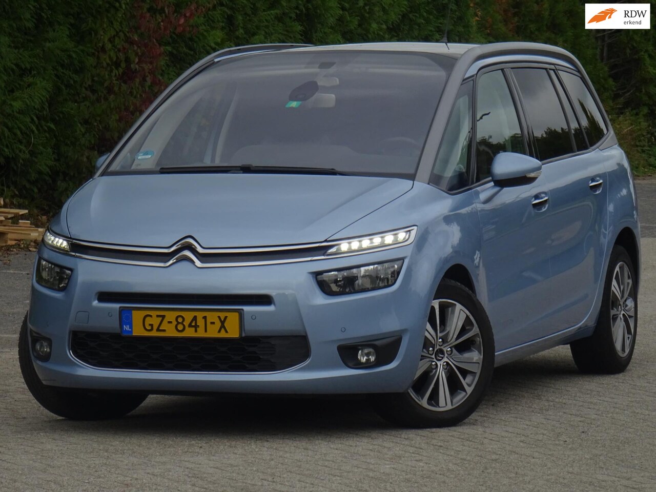 Citroën Grand C4 Picasso - 1.2 PureTech NAP/PANO/NAVI/MASSAGE - AutoWereld.nl