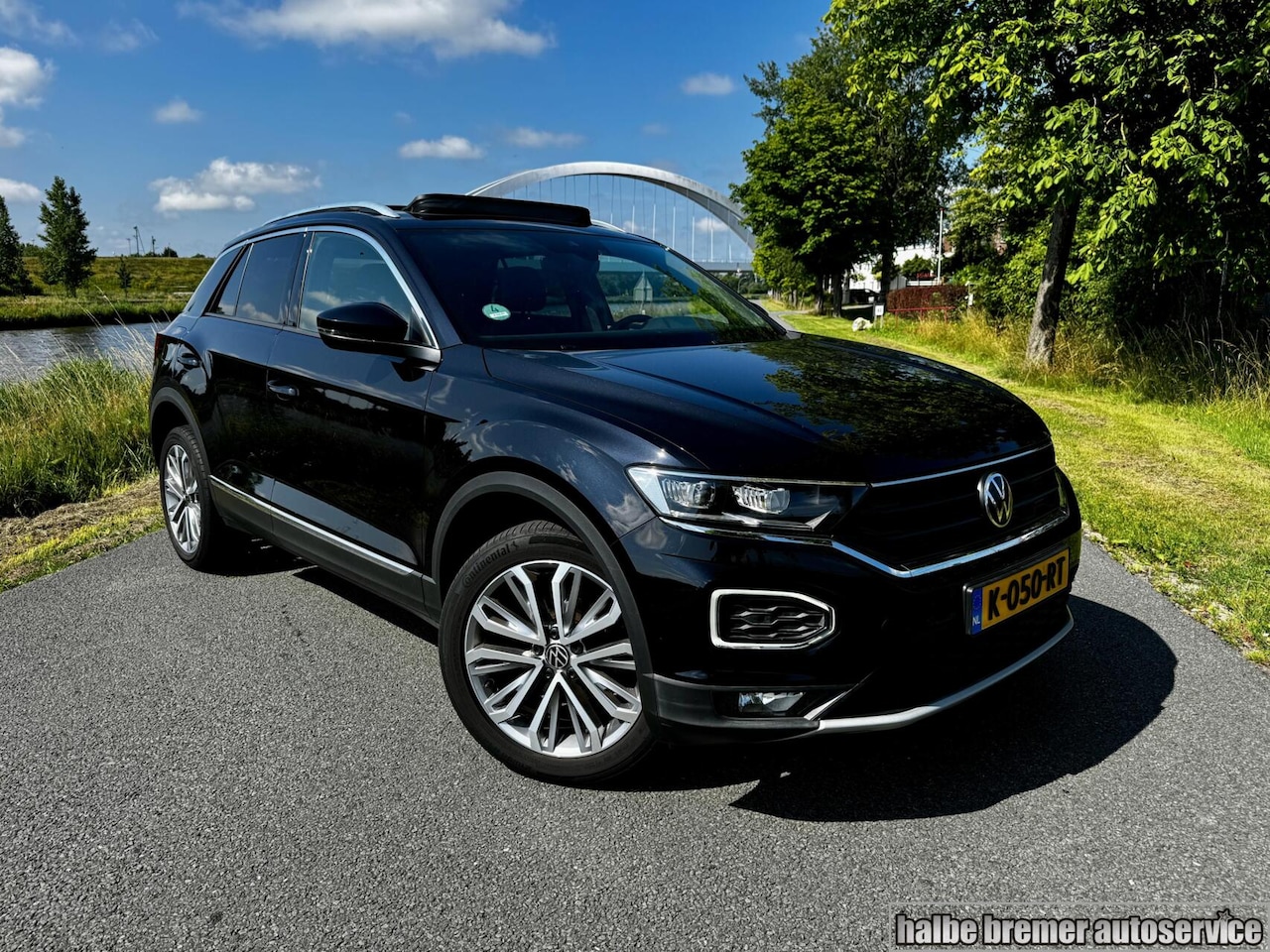 Volkswagen T-Roc - 1.5 TSI Sport |Camera|Pano|Clima|ACC|18inch - AutoWereld.nl