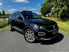 Volkswagen T-Roc - 1.5 TSI Sport |Camera|Pano|Clima|ACC|18inch