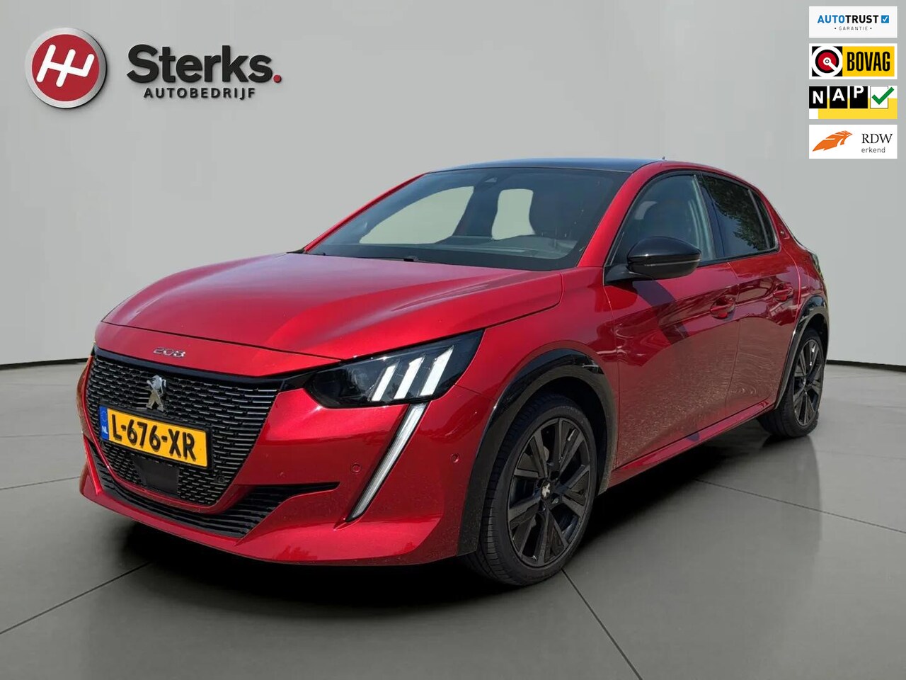 Peugeot 208 - 1.2 PureTech GT Pack PANORAMADAK HALF LEDER - AutoWereld.nl