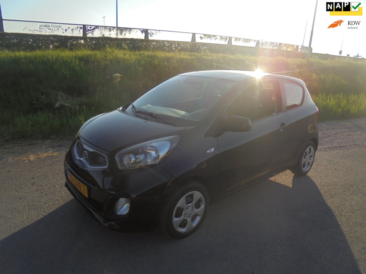 Kia Picanto - Kia picanto 1.0 benzine 3 deurs - AutoWereld.nl