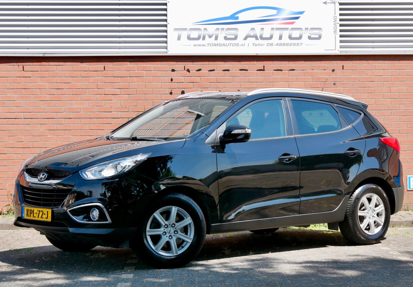 Hyundai ix35 - 2.0i Style automaat. pano. camera. leder. stoelverwarming. clima. navi - AutoWereld.nl