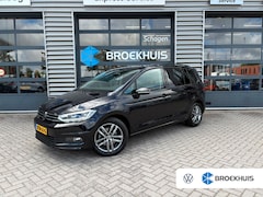 Volkswagen Touran - 1.5 TSI 150 pk Comfortline Business 7pers. 7-DSG | Achteruitrijcamera | Navigatie | Cruise
