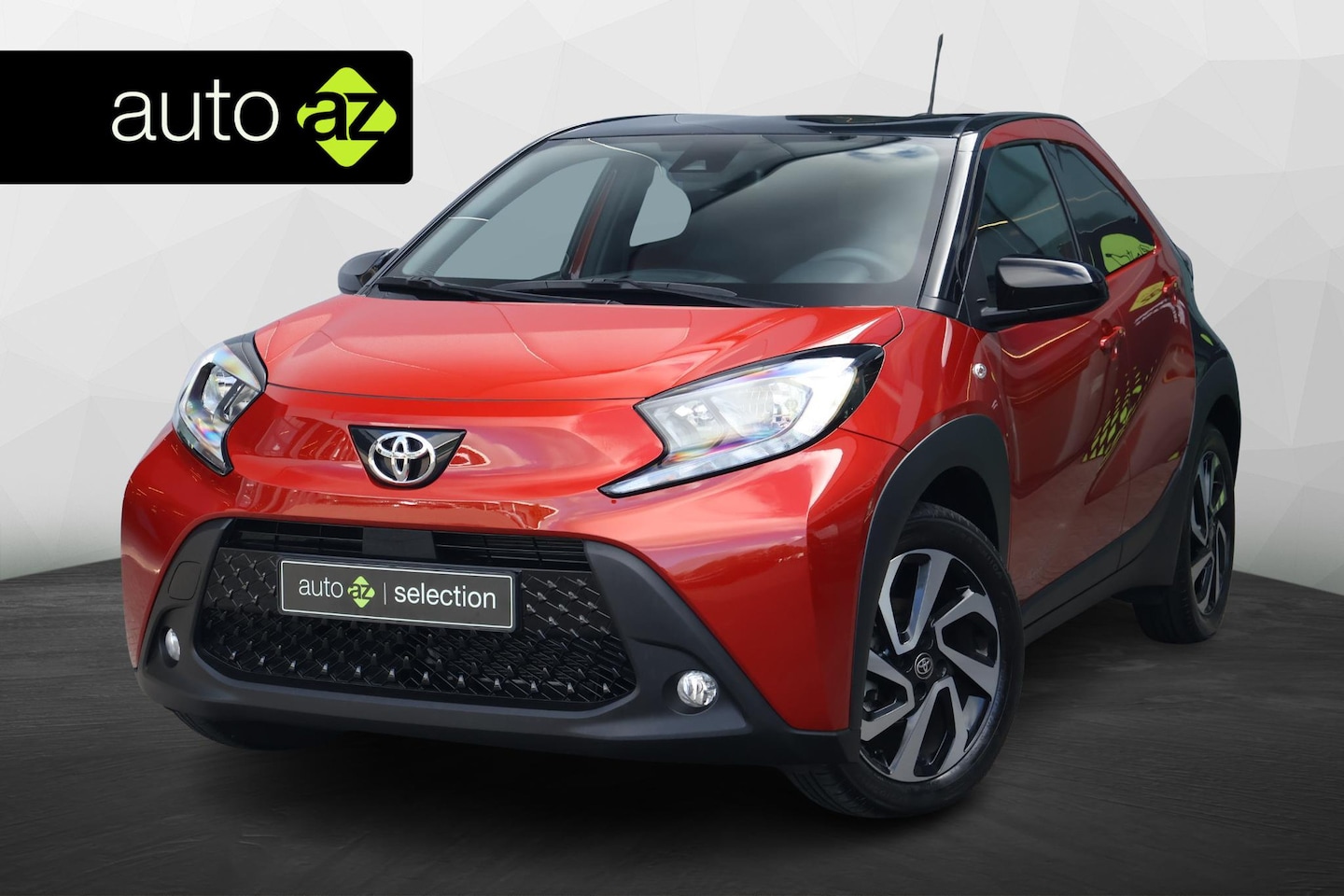 Toyota Aygo X - 1.0 VVT-i MT Play / Camera / Carplay / DAB / Adaptieve Cruise - AutoWereld.nl