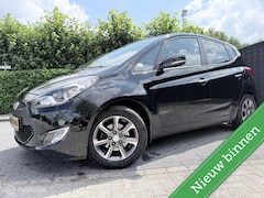 Hyundai ix20 - 1.4i Go NAVI / CAMERA / AIRCO / CRUISE / TREKHAAK / LMV