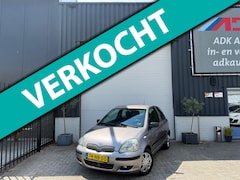 Toyota Yaris - 1.0 VVT-i Luna MMT AUTOMAAT/AIRCO/TREKHAAK/NIEUWE APK