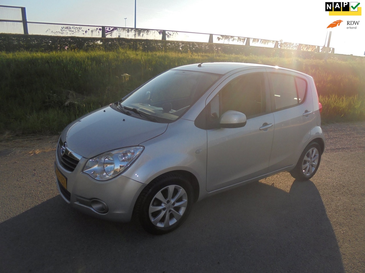 Opel Agila - Opel agila 1.0 benzine airco lmv 126.000km - AutoWereld.nl
