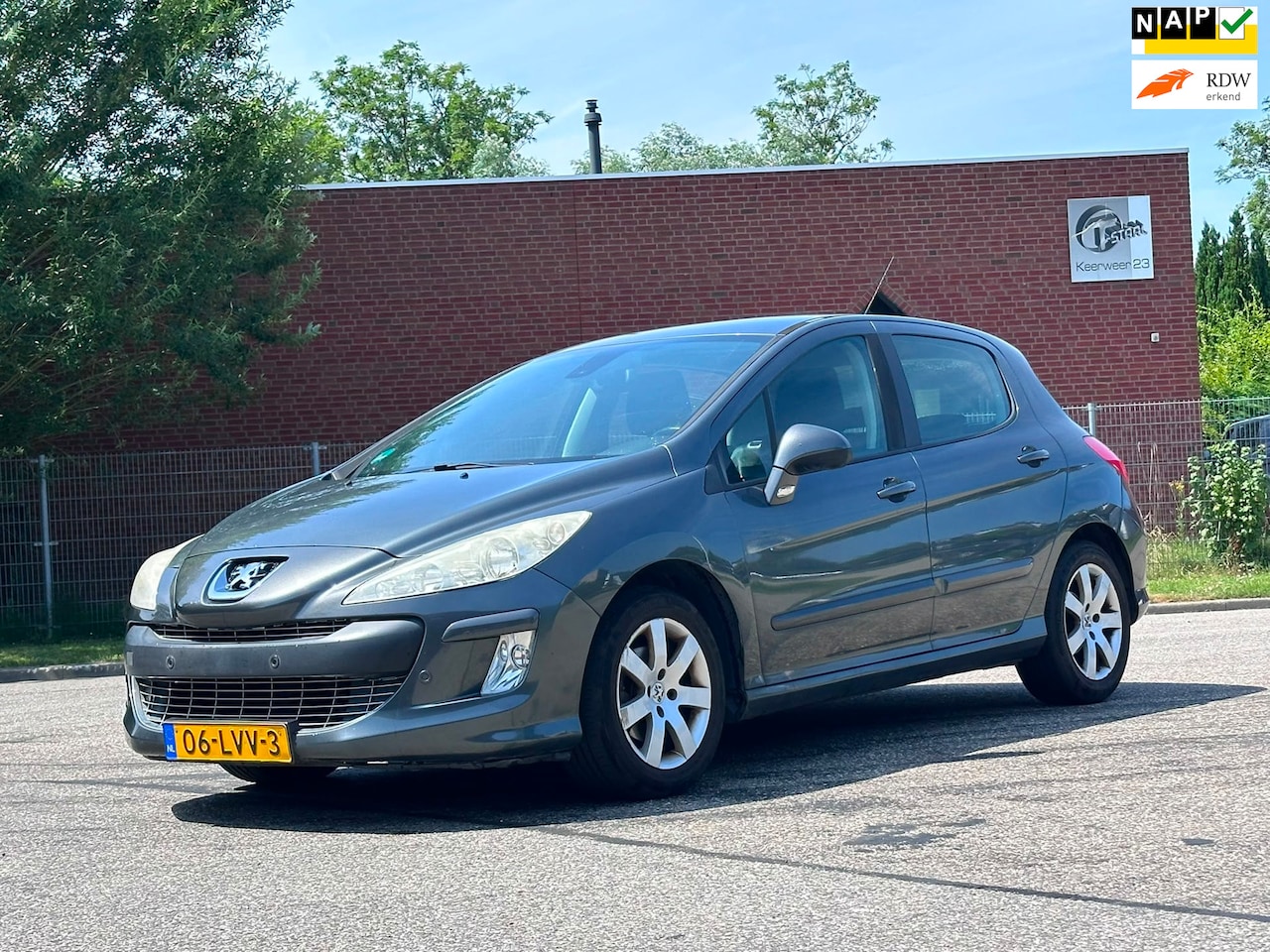 Peugeot 308 - 1.6 VTi Sublime Cruise*Clima*Trekhaak*NAP*LM velgen*Parkeersensoren* - AutoWereld.nl
