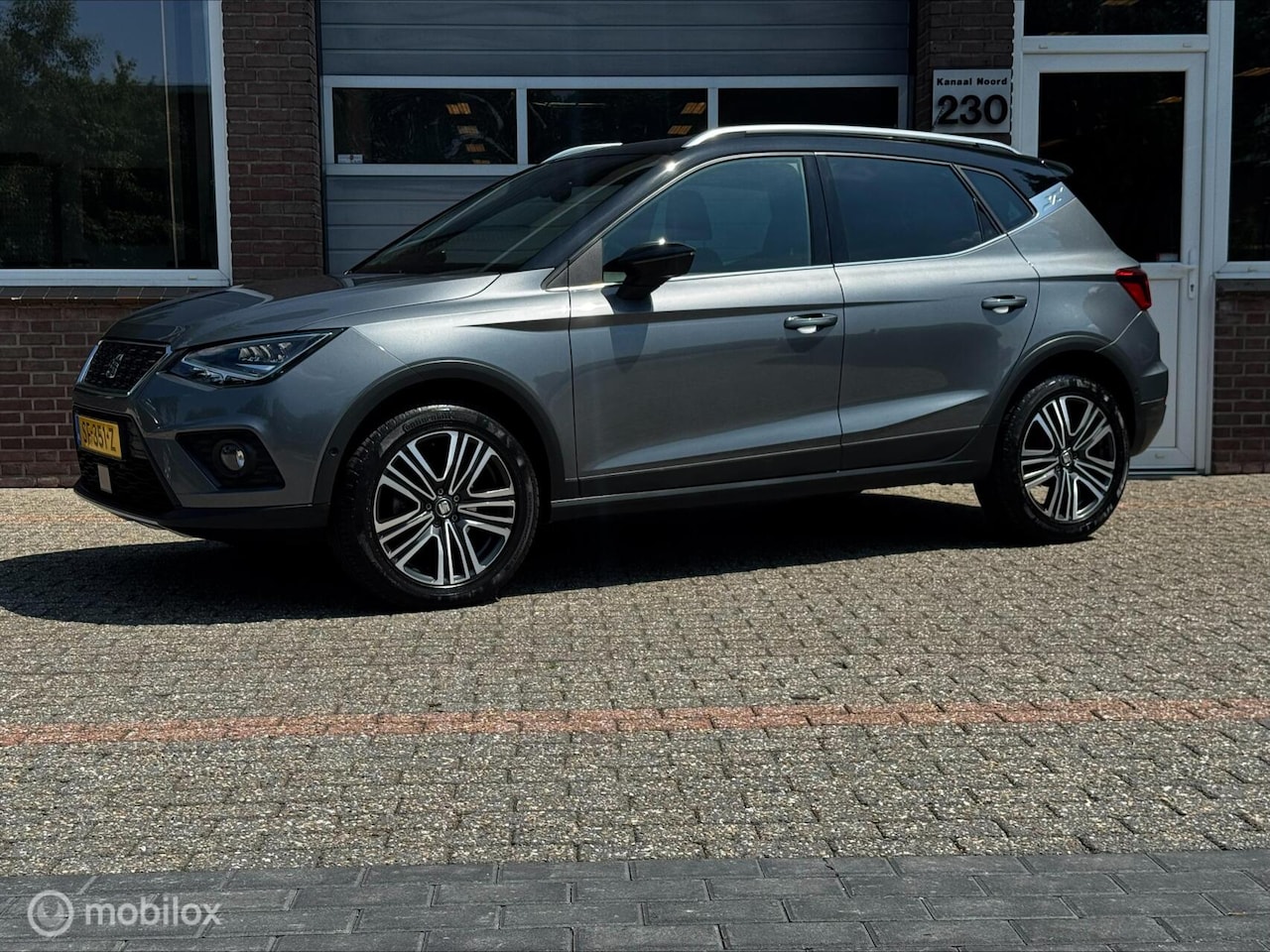 SEAT Arona - 1.0 TSI DSG FR EXCELLENCE CAMERA/NAVI/AIRCO - AutoWereld.nl