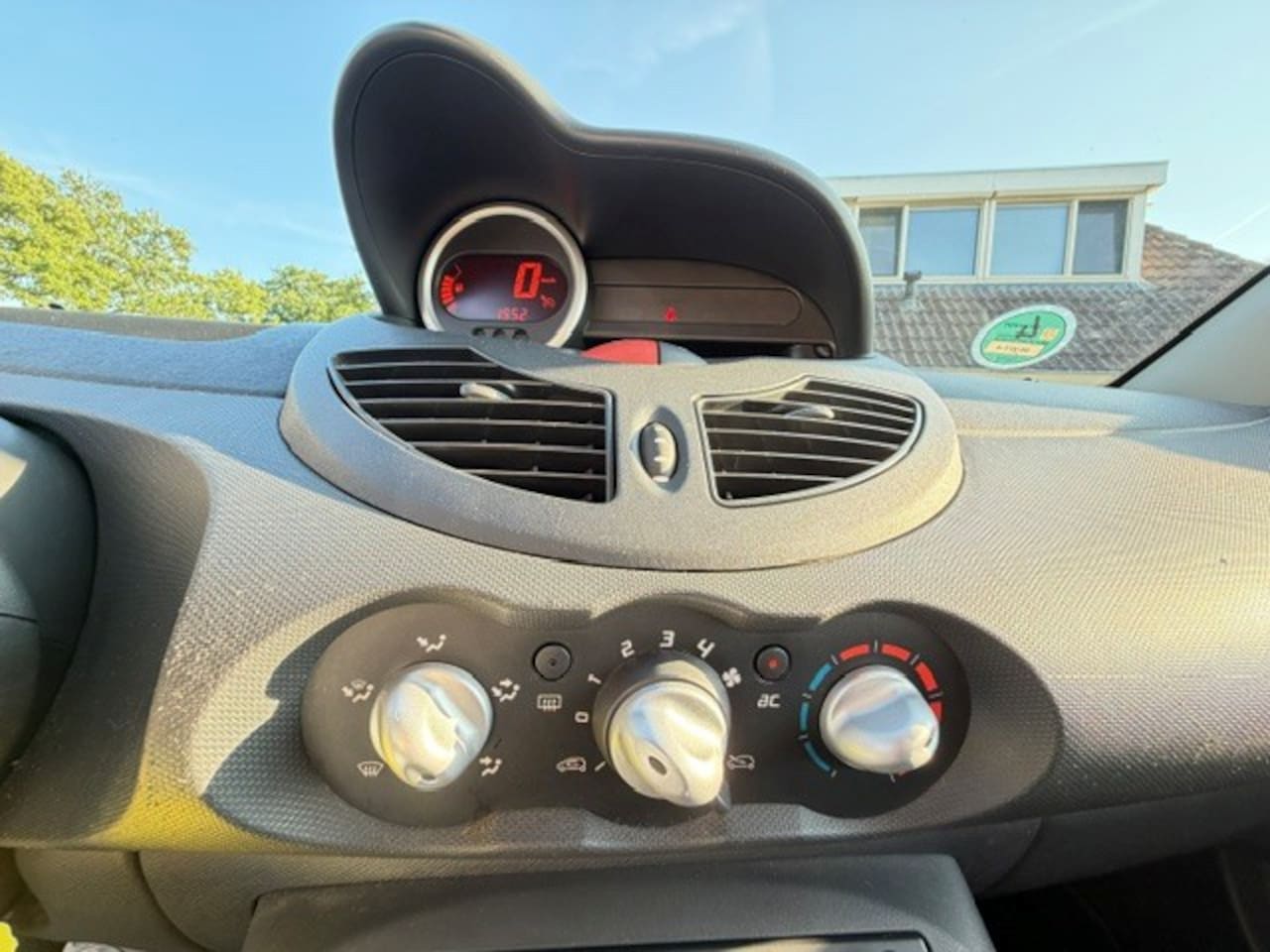 Renault Twingo - 1.2-16V Collection 1.2 16V Collection - AutoWereld.nl