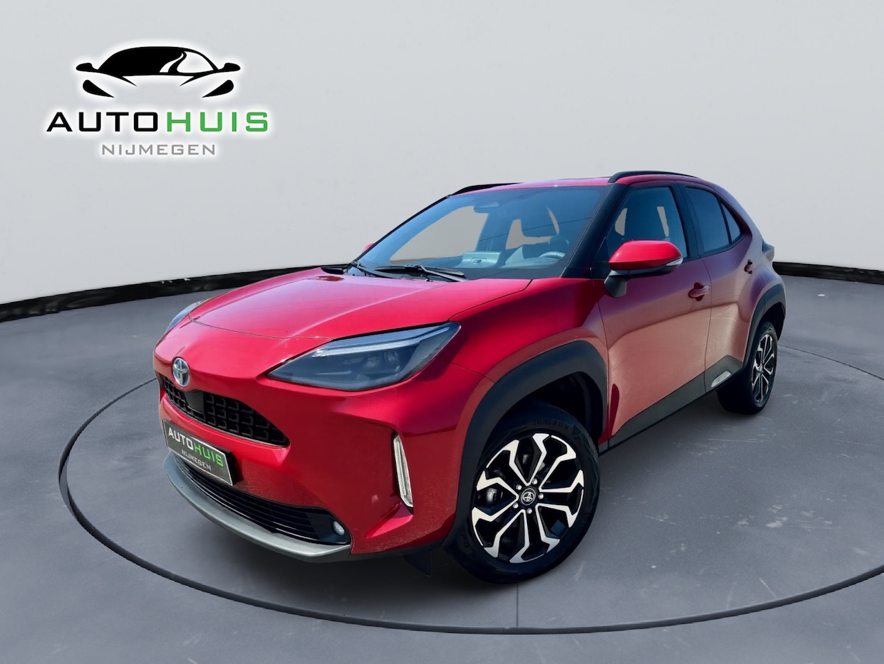 Toyota Yaris Cross - 1.5 Hybrid 115 Dynamic Apple carplay Achteruitrijcamera 17" - AutoWereld.nl