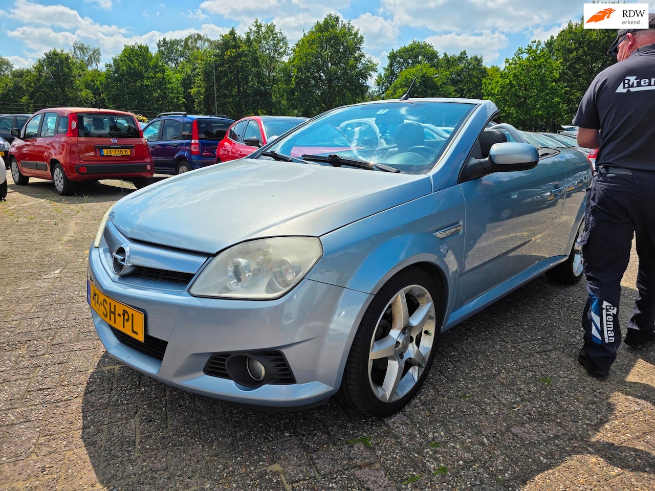 Opel Tigra TwinTop - 1.8-16V Linea Rosso 1.8-16V Linea Rosso - AutoWereld.nl