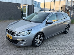 Peugeot 308 SW - 1.6 BlueHDI Blue Lease Executive Pack 2015 Pano
