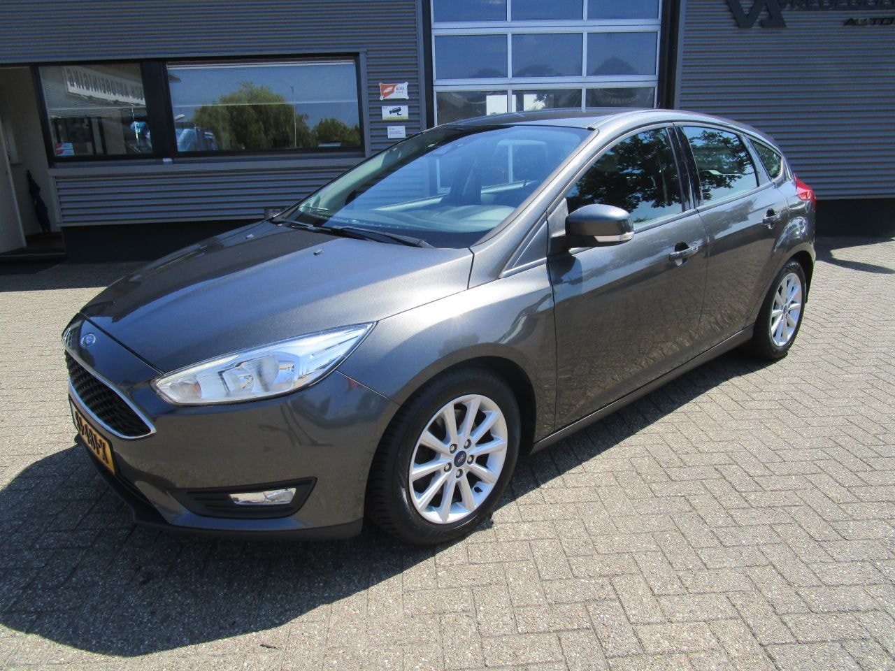 Ford Focus - 1.6 EcoBoost Edition plus LPG - AutoWereld.nl