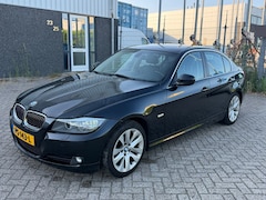 BMW 3-serie - 320i Business Line M Sport
