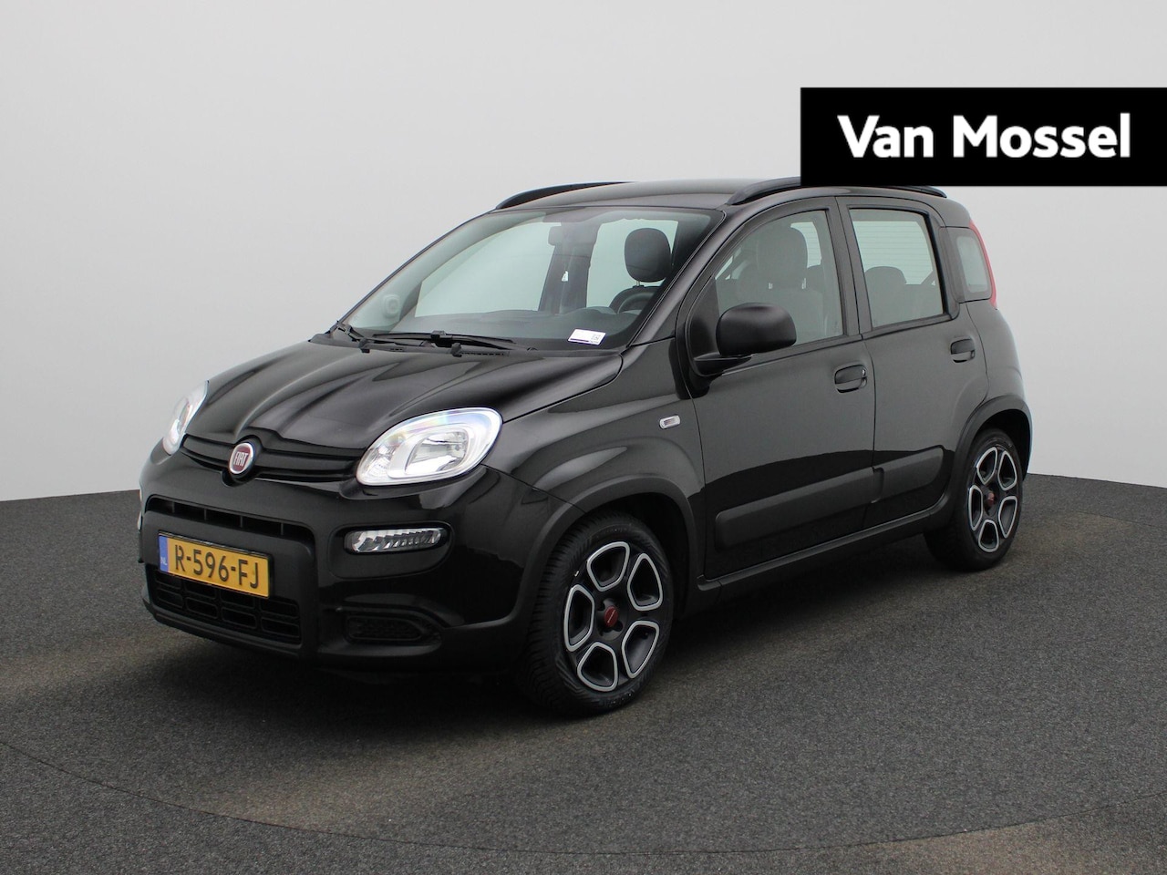 Fiat Panda - 1.0 Hybrid City Life | Apple Carplay / Android Auto | Airco | Cruise Control | Bluetooth | - AutoWereld.nl