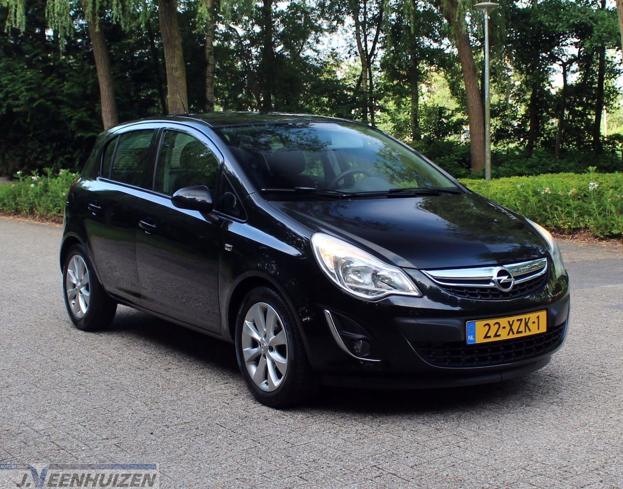 Opel Corsa - 1.2-16V Anniversary Edition Bj '12 5drs | AIRCO ❄| Nieuwe APK ✔ - AutoWereld.nl