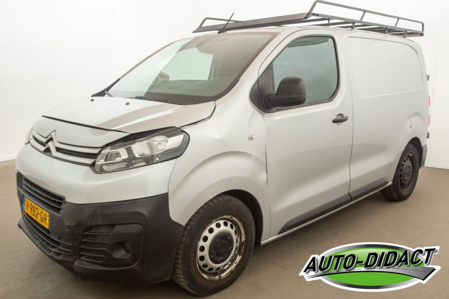 Citroën Jumpy - 1.6 BlueHDI Navi Airco 95 Club XS - AutoWereld.nl