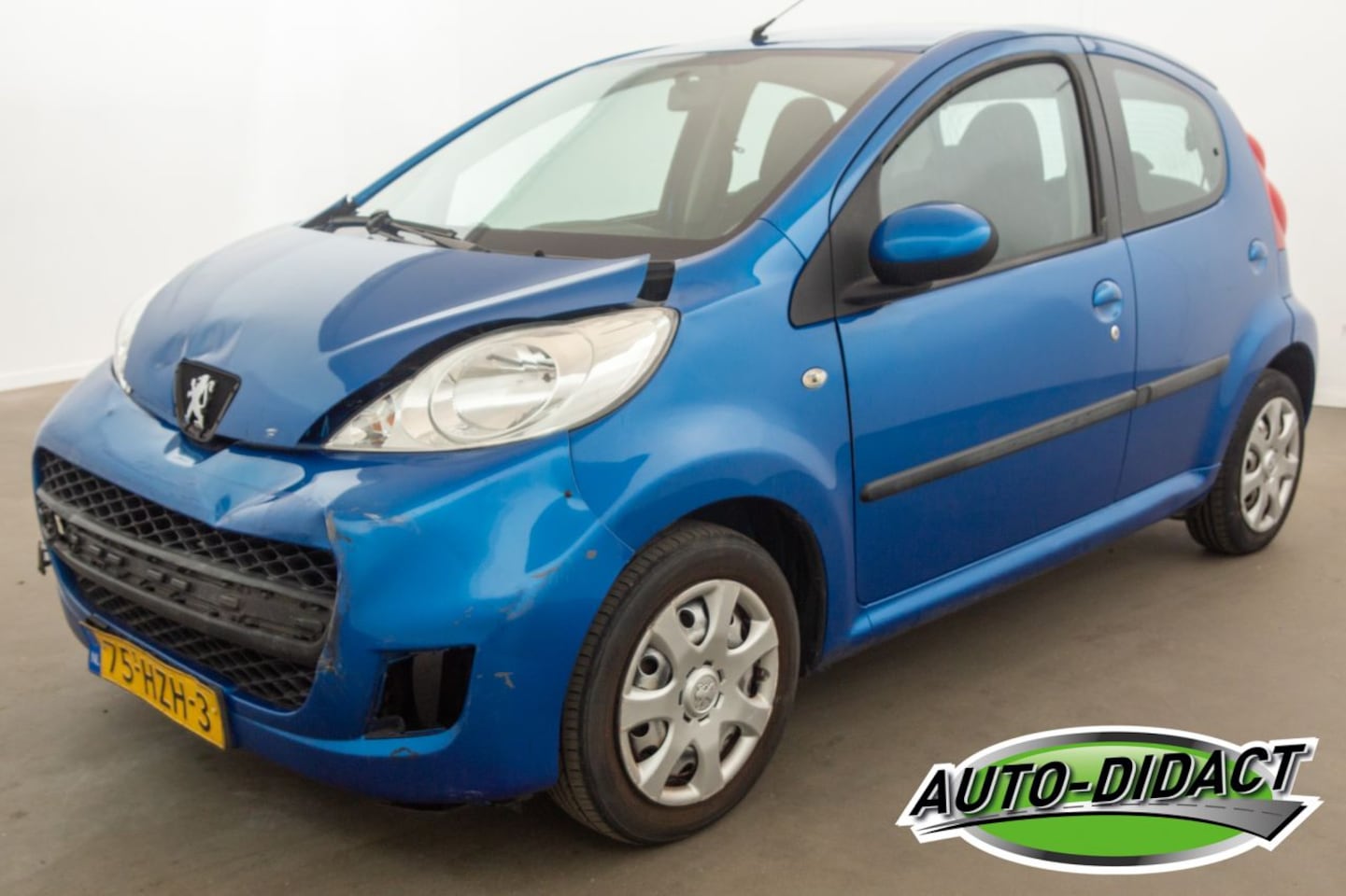 Peugeot 107 - 1.0-12V Airco Sublime - AutoWereld.nl
