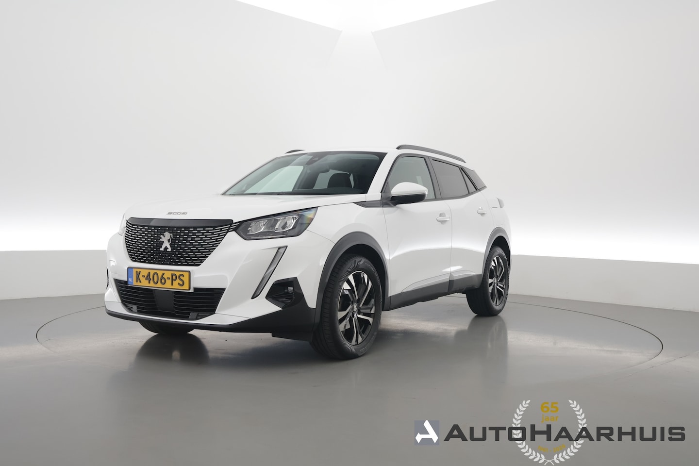 Peugeot 2008 - 1.2 PureTech Blue Lease Allure | Cruise Control | Camera | Navi | Stoelverw. | DAB | Andro - AutoWereld.nl