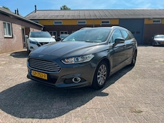 Ford Mondeo Wagon - 2.0 TDCi Titanium EXCL.BTW/BPM € 3450,