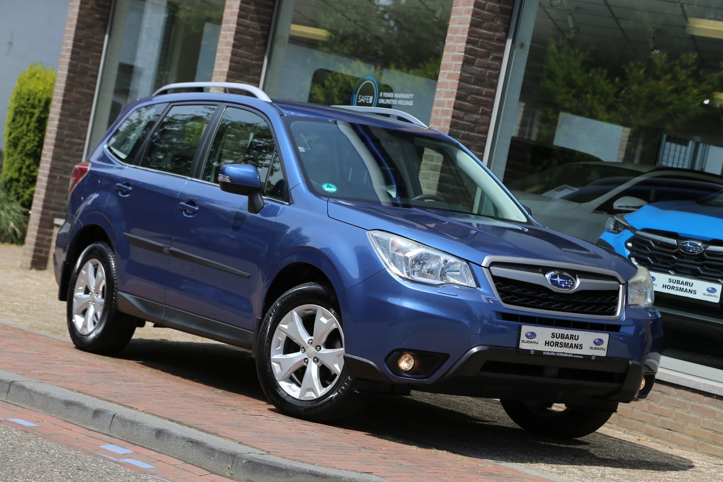 Subaru Forester - 2.0 AWD Luxury Automaat Leer Navi Camera - AutoWereld.nl
