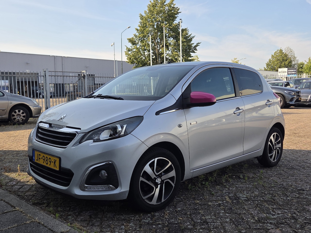 Peugeot 108 - 1.0 e-VTi Envy Rechter zijschade zie fotos - AutoWereld.nl