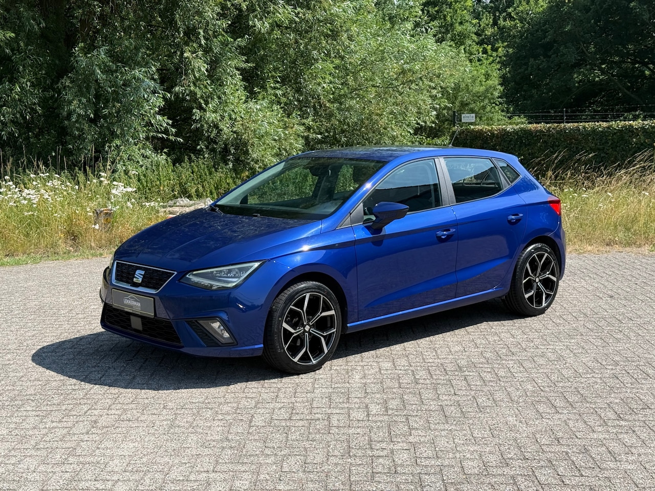 SEAT Ibiza - 1.0 TSI FR DIGITAL DASH I PDC I CRUISE I BLUETOOTH I NWE BANDEN - AutoWereld.nl