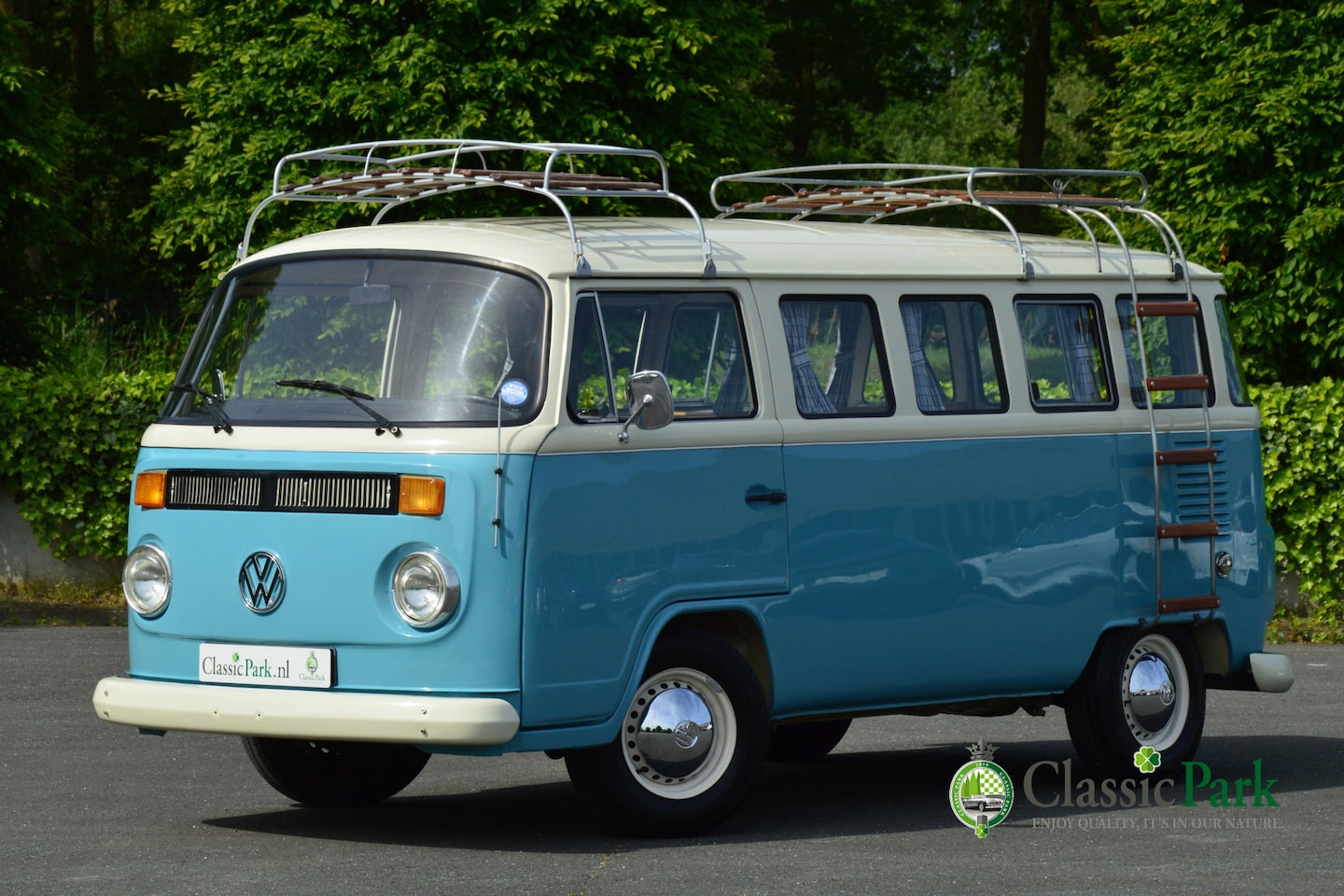 Volkswagen T2 - Camper - AutoWereld.nl