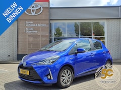 Toyota Yaris - 1.5 HYBRID DESIGN 4S-BANDEN PARK-SENSOREN CLIMA CRUISE BLUETOOTH 15'' LM-VELGEN CAMERA