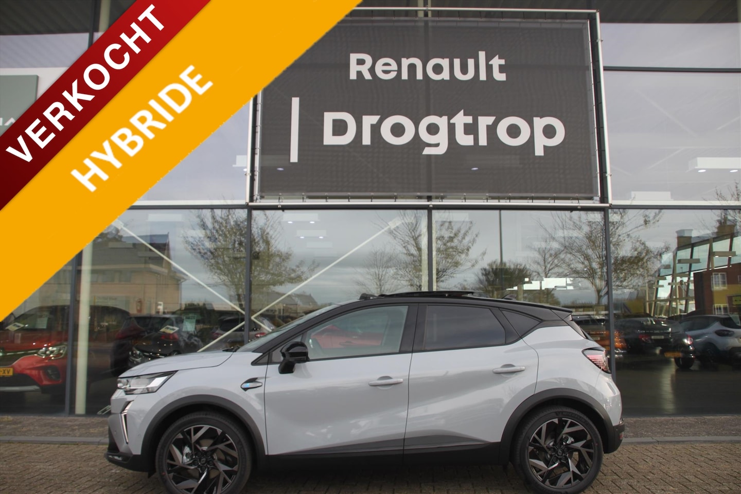 Renault Captur - 160PK-HYBRID-ESPRIT ALPINE-GLASDAK-NORM €.40.085,= - AutoWereld.nl