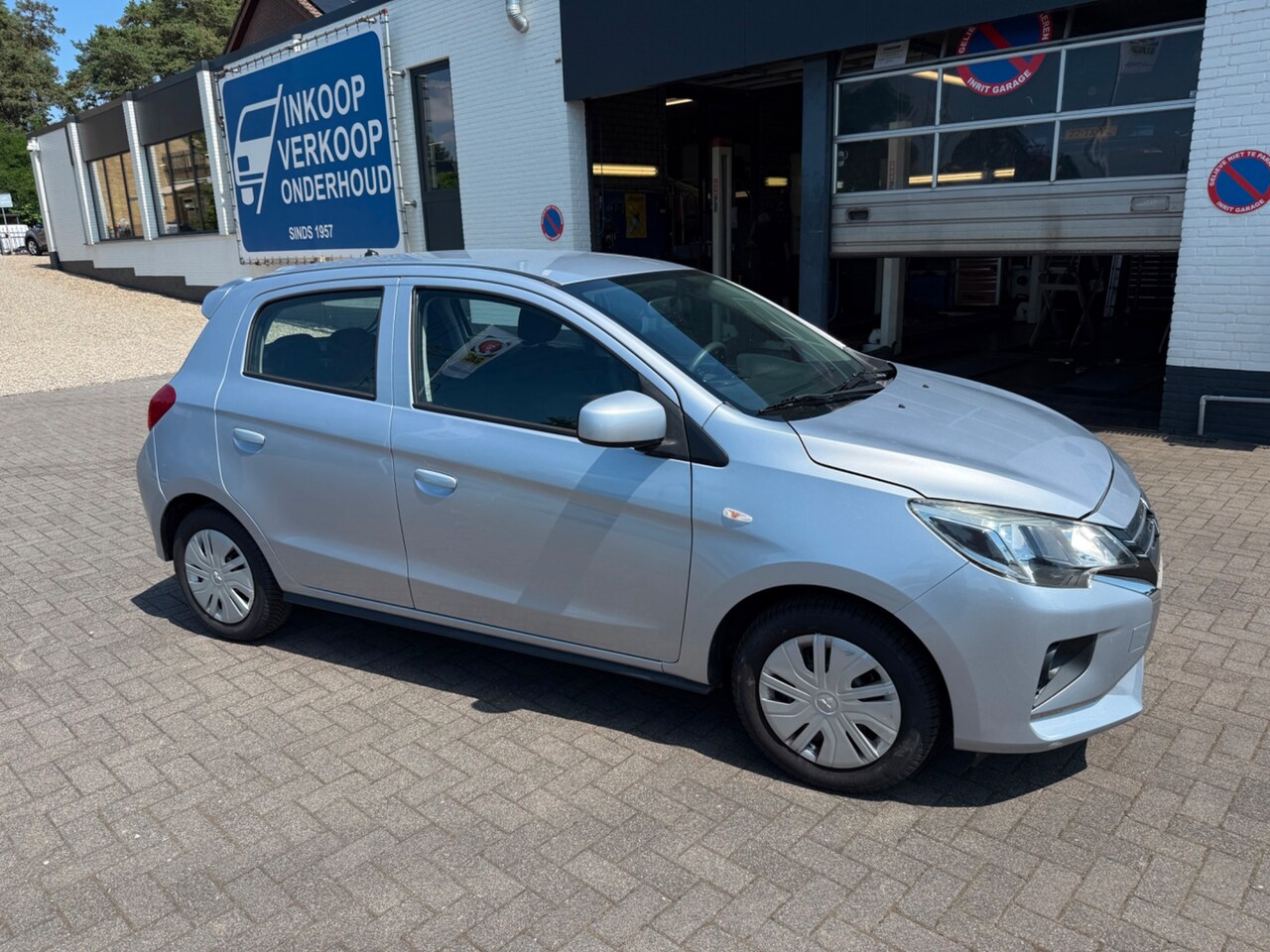 Mitsubishi Space Star - 1.0 Cool+ 1.0 Cool+ - AutoWereld.nl